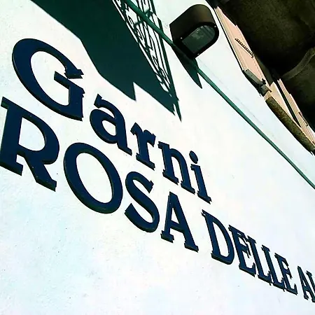 Hotel Garni Rosa Delle Alpi Gordola