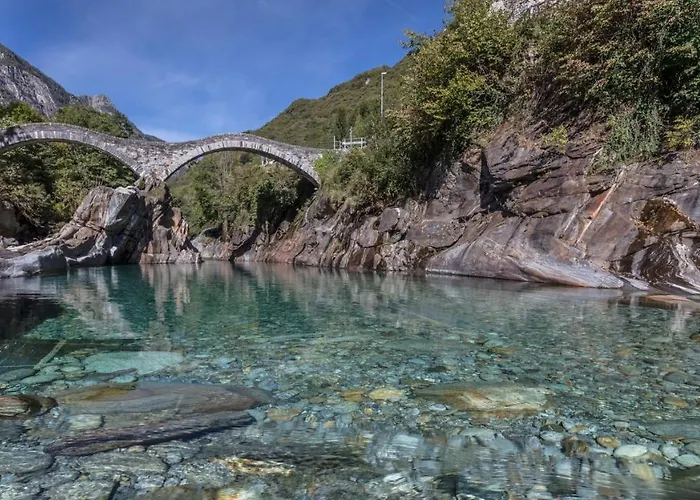 Hotell Garni Rosa Delle Alpi Gordola