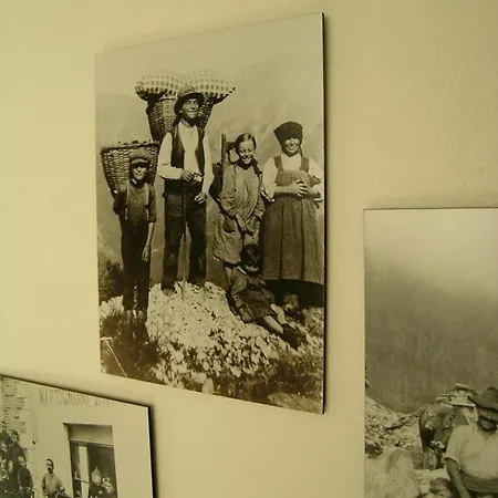 Garni Rosa Delle Alpi 고르돌라